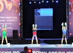 Таганрогский атлет привез бронзу с Всероссийского первенства по гиревому спорту