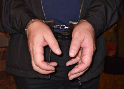 Резчик металла с завода Таганрога работал наркокурьером