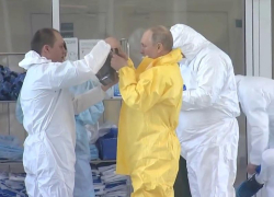  Два выходных за вакцинацию и дорогостоящие лекарства для больных коронавирусом пообещал россиянам Президент РФ