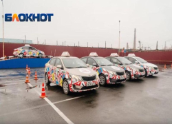 Пока в России дорожает обучение в автошколах, таганрогский «Курьер» снижает цены