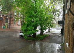 Половина месячной нормы — за два дня: в Таганроге на выходные прольются дожди с грозами