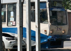 Новое ДТП с участием трамвая произошло в Таганроге