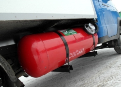 В Таганроге мужчина попытался украсть газовое оборудование с «Газели»
