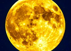 Сегодня ночью таганрожцы смогут увидеть Осетровую луну