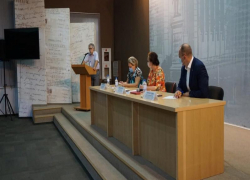 Не хватает денег и врачей: перспективы развития здравоохранения обсудили в Таганроге