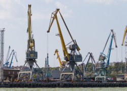 Море в стопе: таганрогский порт временно не принимает и не отправляет зерно