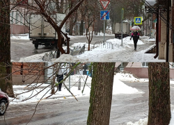 Опять погода виновата? Улицы и дороги Таганрога превратились в ледяной панцирь