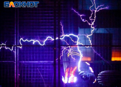 Такого Таганрог еще не видел: грандиозное ШОУ с генераторами Тесла в цирке-шапито династии Довгалюк