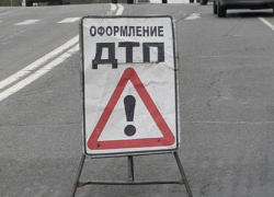 В Таганроге перевернулся автомобиль такси