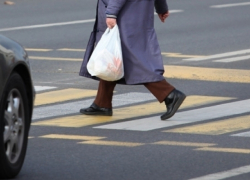 В Таганроге на пешеходном переходе сбили пенсионерку