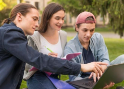 Подать документы в ВУЗ таганрогские абитуриенты могут на Портале госуслуг