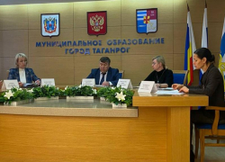 Зарплаты в 41 тысячу и 459 новых рабочих мест – отчёты штаба по социальной стабильности Таганрога