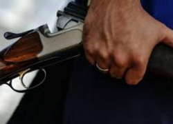 В Матвеево-Курганском районе обезвредили вооруженного грабителя