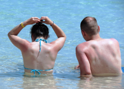 Таганрогские пляжи опасны из-за агрессивного ультрафиолета? Изменение климата прокомментировал учёный-физик