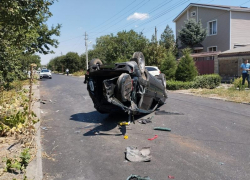 В Таганроге в ДТП пострадали сразу три автомобиля