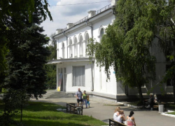 В таганрогском ГДК начались работы по капитальному ремонту здания