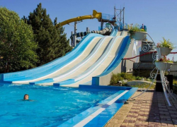 Отпускаем это лето вместе с аквапарком «Лазурный»