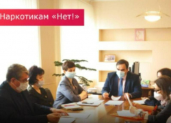 Министр здравоохранения приезжал в Таганрог, чтобы поговорить о наркотиках
