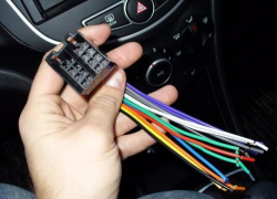 В Таганроге неопытный угонщик попал в ДТП на чужом автомобиле