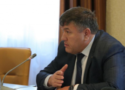 Глава городской администрации Михаил Солоницин назвал размер средней заработной платы Таганрога