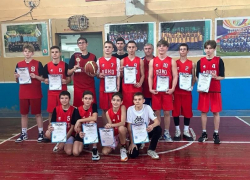 В Таганроге прошли городские соревнования по баскетболу
