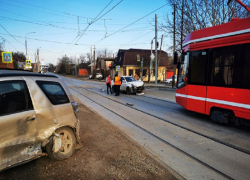 И снова трамвай, и снова ДТП 
