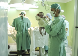 Они нам больше не нужны? Да!: в Ростовской области закрывают роддома - неожиданный ответ Слюсаря