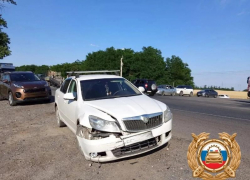 Проскочить хотел: нарушитель отправил двоих людей в больницу из-за аварии под Таганрогом