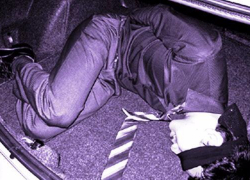 За жестокую расправу над жителем Таганрога молодые сожители сядут на скамью подсудимых. 