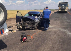 На трассе под Таганрогом погибла женщина-водитель из-за плохого самочувствия