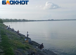 Беглицкий некрополь сползает в Таганрогский залив