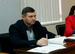Таганрогский городской суд вынес приговор депутату Роману Калинину