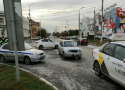 Очередное ДТП с участием такси в Таганроге