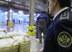 В Таганроге задержали партию нелегальной табачной и алкогольной продукции из Украины