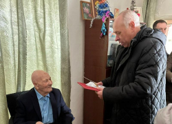 Ветеран из сельского поселения под Таганрогом отметил 100-летний юбилей