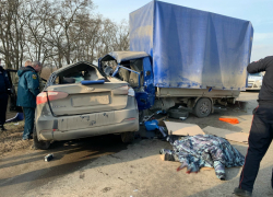 Под Таганрогом произошло ДТП с летальным исходом: погибли три человека