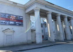 В управлении культуры Таганрога прокомментировали, как фашисты оказались на праздничном баннере