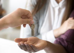 Таганрогским медикам выделят 5 квартир из жилого фонда 