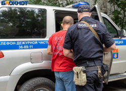 В Неклиновском районе разнорабочий украл металл и зерно со стройки