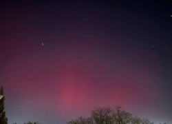 Небо необычного цвета наблюдали вчера таганрожцы