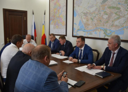 Администрация Таганрога занимается вопросом приобретения 45 квартир для детей-сирот 