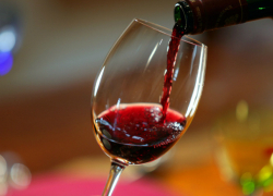 Донской винодел первым России получил лицензию на выпуск и продажу  своего вина 