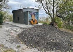 Туалетный провал: очередное вредительство в Таганроге