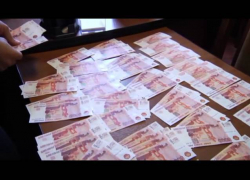 Таганрогских фальшивомонетчиков поймали на Кубани