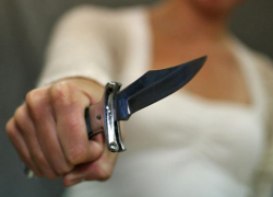 Таганроженке дали 6 лет колонии за то, что она порезала своего знакомого