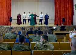 Прошел концерт в поддержку военнослужащих в Таганроге 