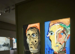 "Жуть какая": горожан напугали картины таганрогских художников с выставки в Питере