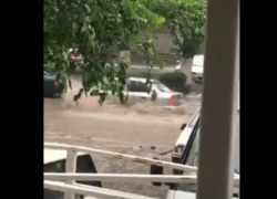 Район Центра занятости в Таганроге залило водой