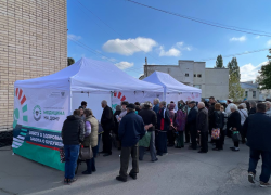 "С медициной полный швах": дончане назвали "Поезд здоровья" костылём для здравоохранения - что не устроило?