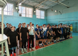 В Таганроге прошёл открытый турнир по волейболу